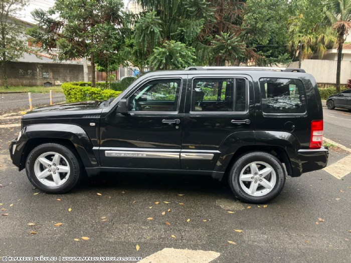 Jeep CHEROKKE LIMITED 3.7 V6 4X4 2012/2012